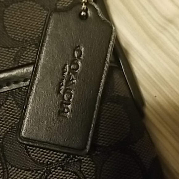 Coach Crossbody Purse - Picture 4 of 6